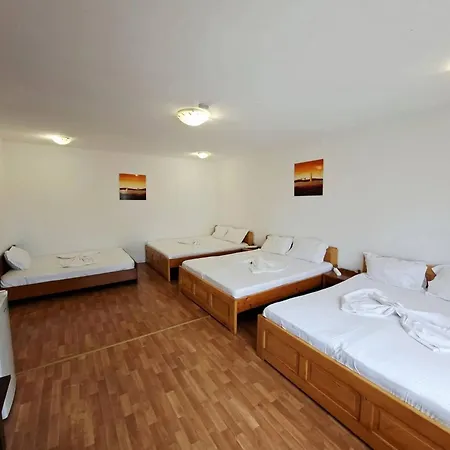 Tropical 3*